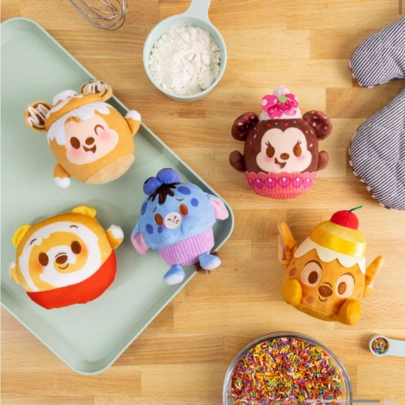Disney Munchlings Mystery Scented Plush–Baked Treats–Micro 4 3/4'' (NWT) Sealed - Picture 4 of 8